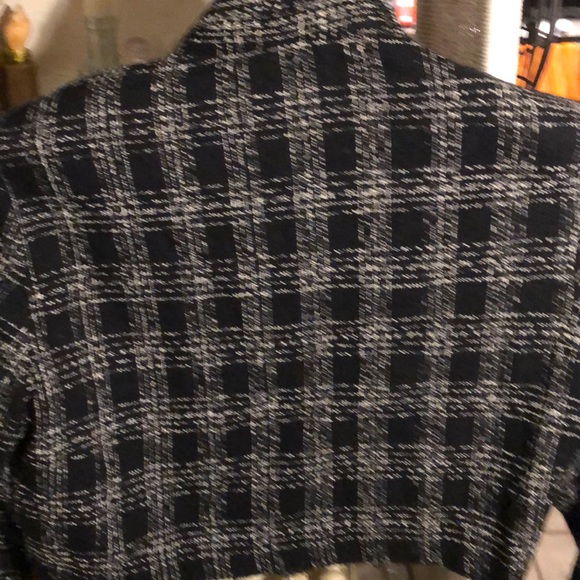 RUE twenty one zippered jacket - Picture 2 of 8